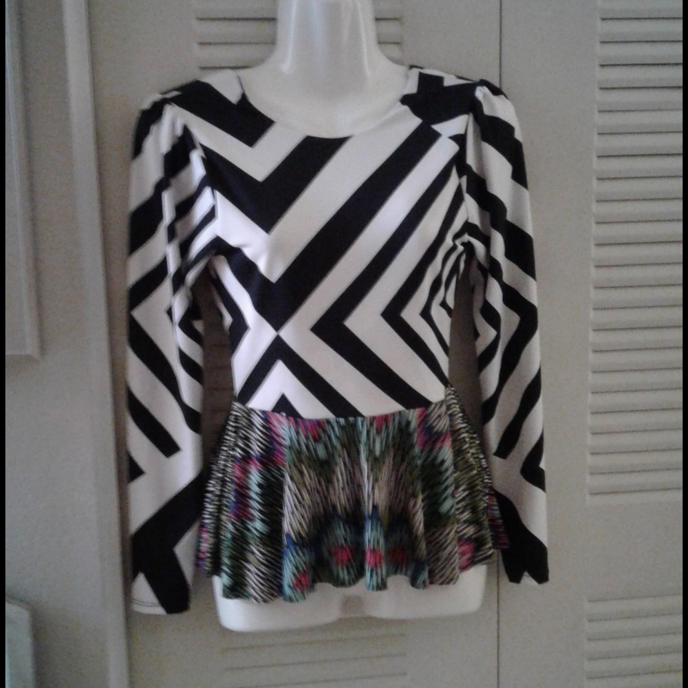 Zebra stripe on top with contrasting bottom